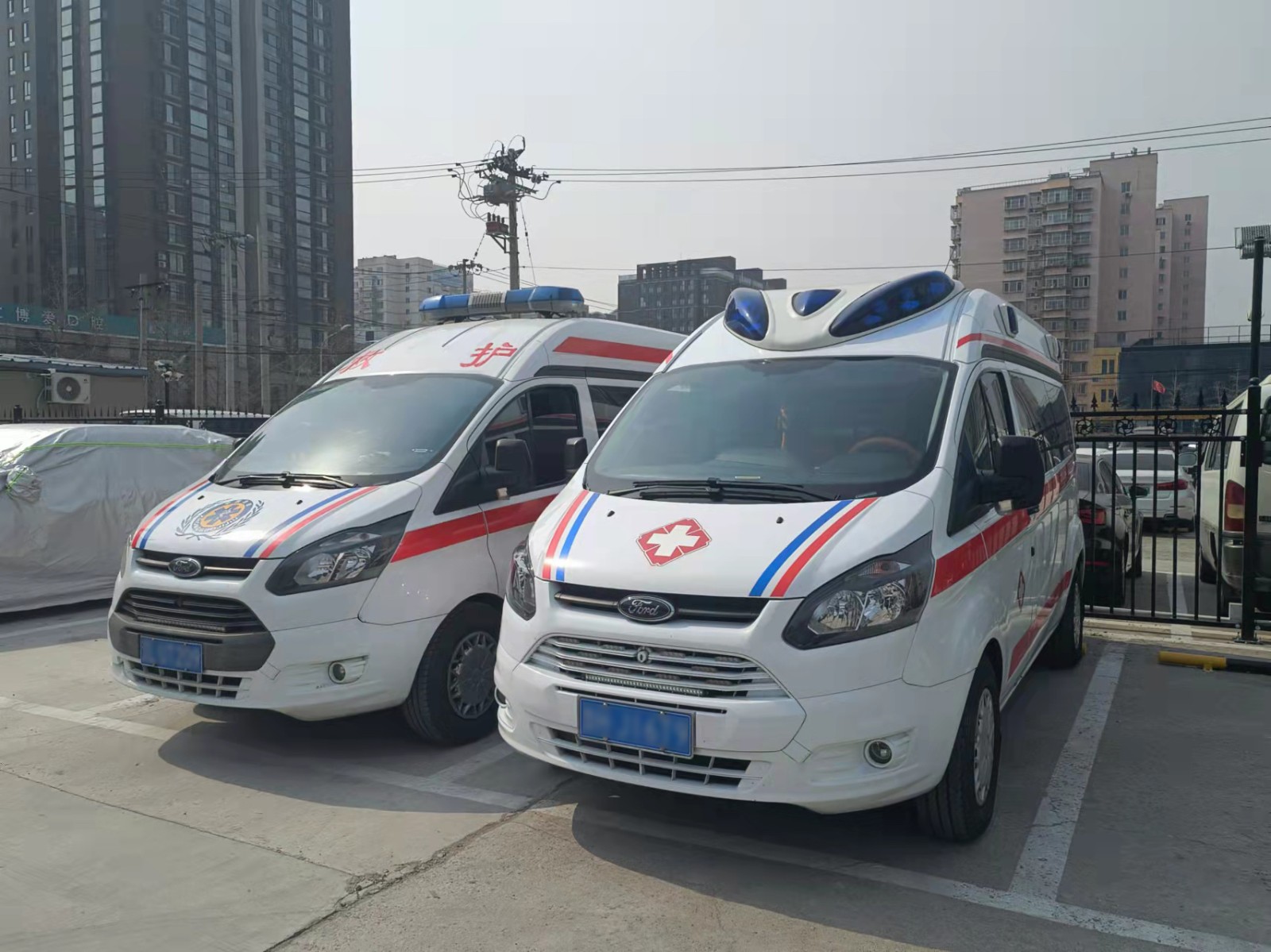杂多县救护车转院